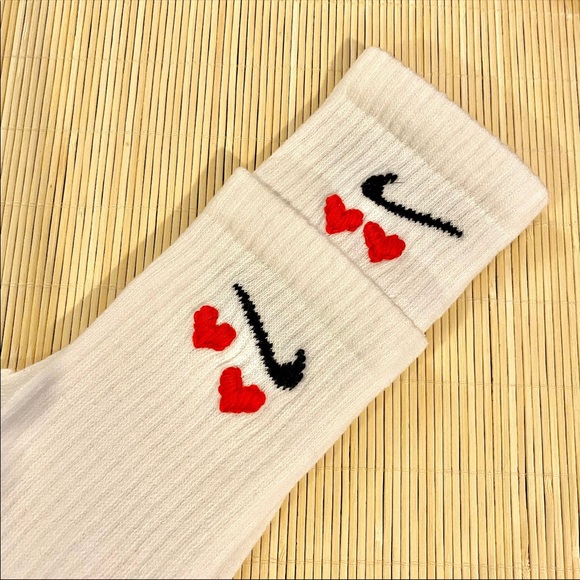 Heart Nike Socks - Picture 2 of 2